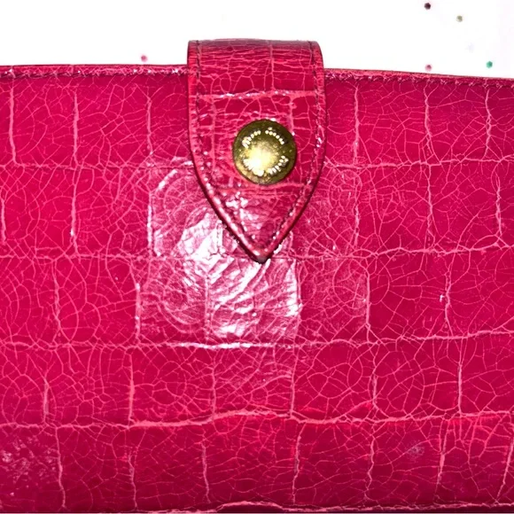 Miu Miu Pink Croc-Embossed Wallet - Picture 12 of 15